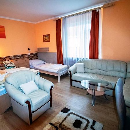 Krisztina Apartman نايغكانيشا المظهر الخارجي الصورة