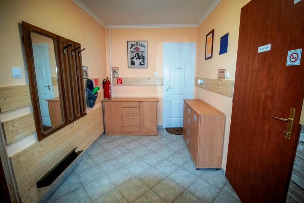 Krisztina Apartman نايغكانيشا المظهر الخارجي الصورة